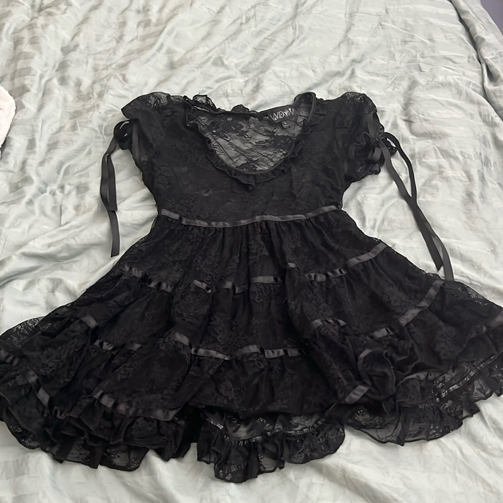 Widow L black frill tiered lace dress